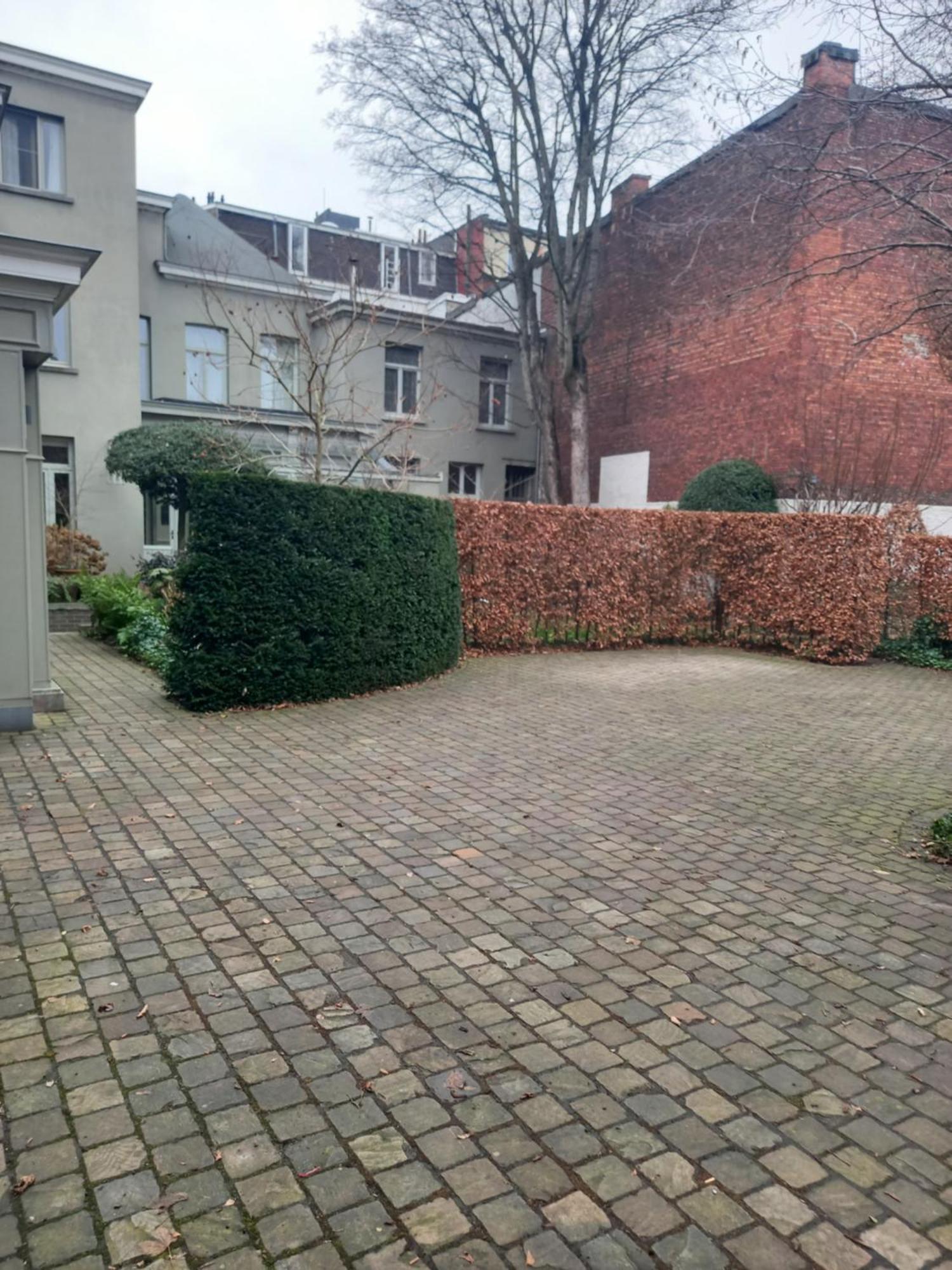 Dujardin Bed & Breakfast 4*