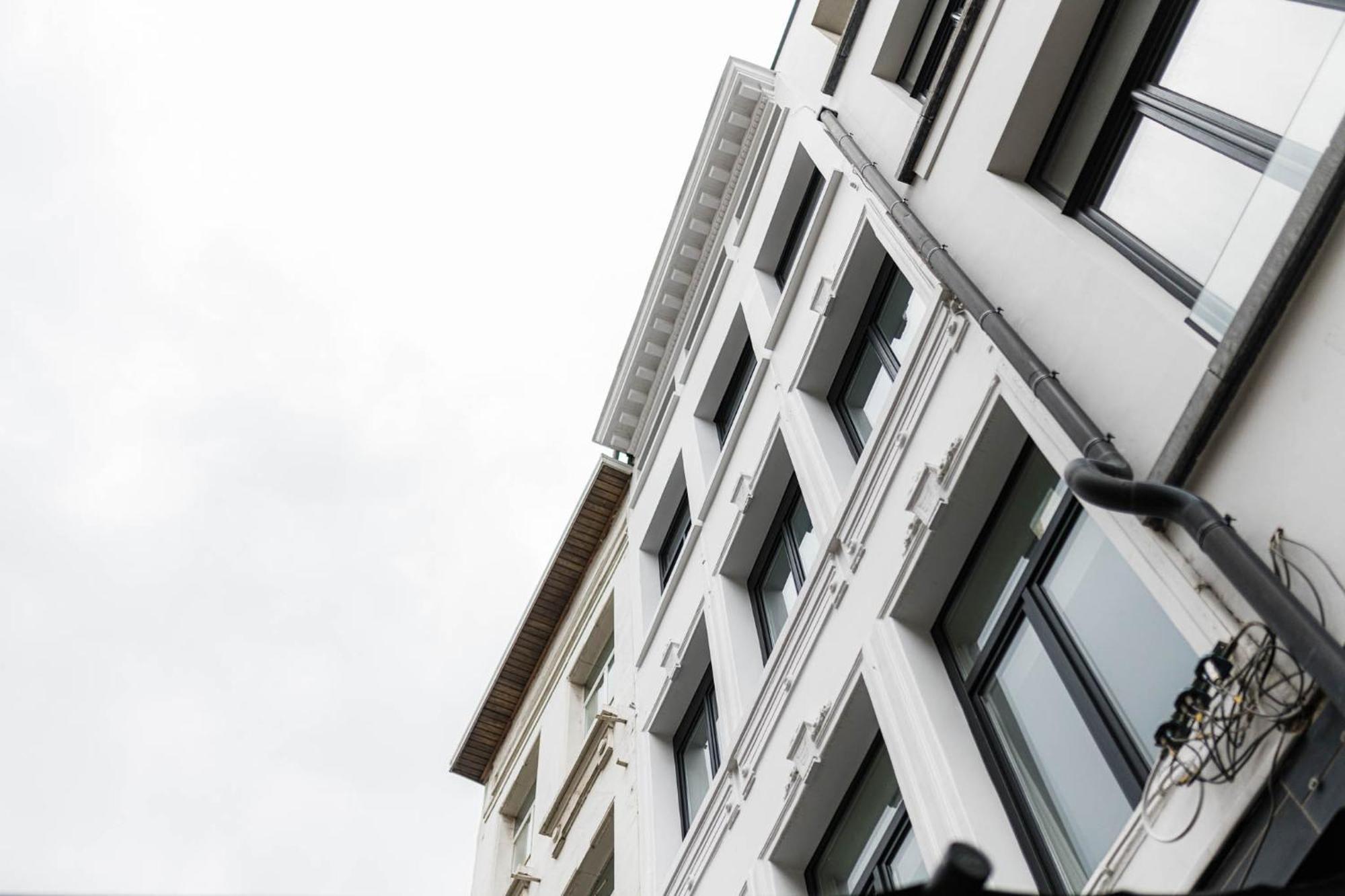 Modern In The Old Center Antwerp