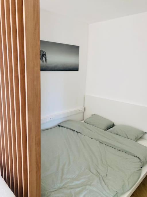 Cozy Studio + * Antwerp