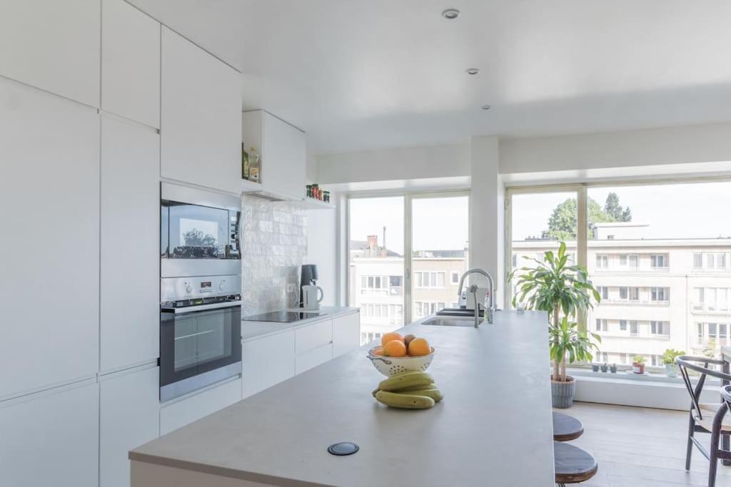 Appartement Classy Flat With Awesome View And Great Location! *