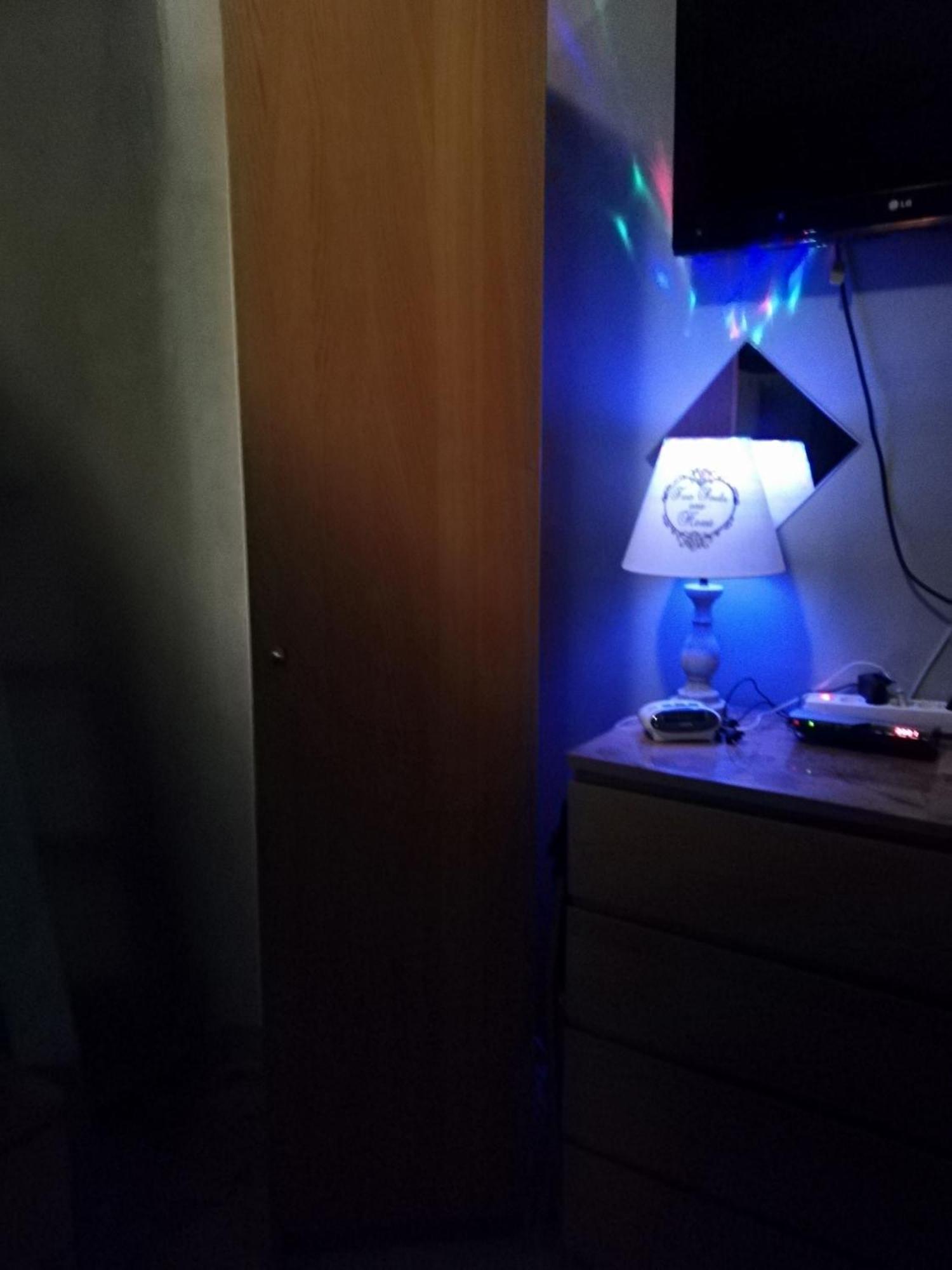 In Guest - Lockable Center