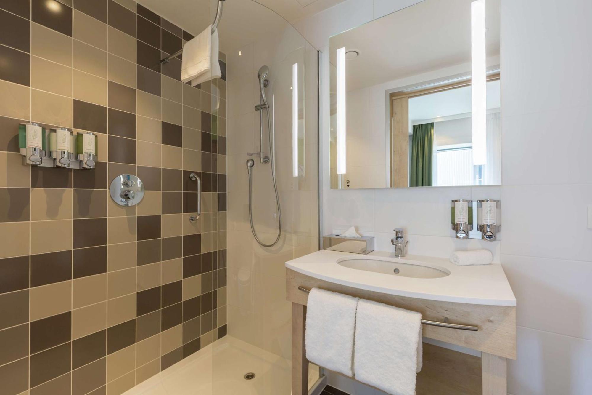 Hampton By Hilton Station Hotel Antwerp