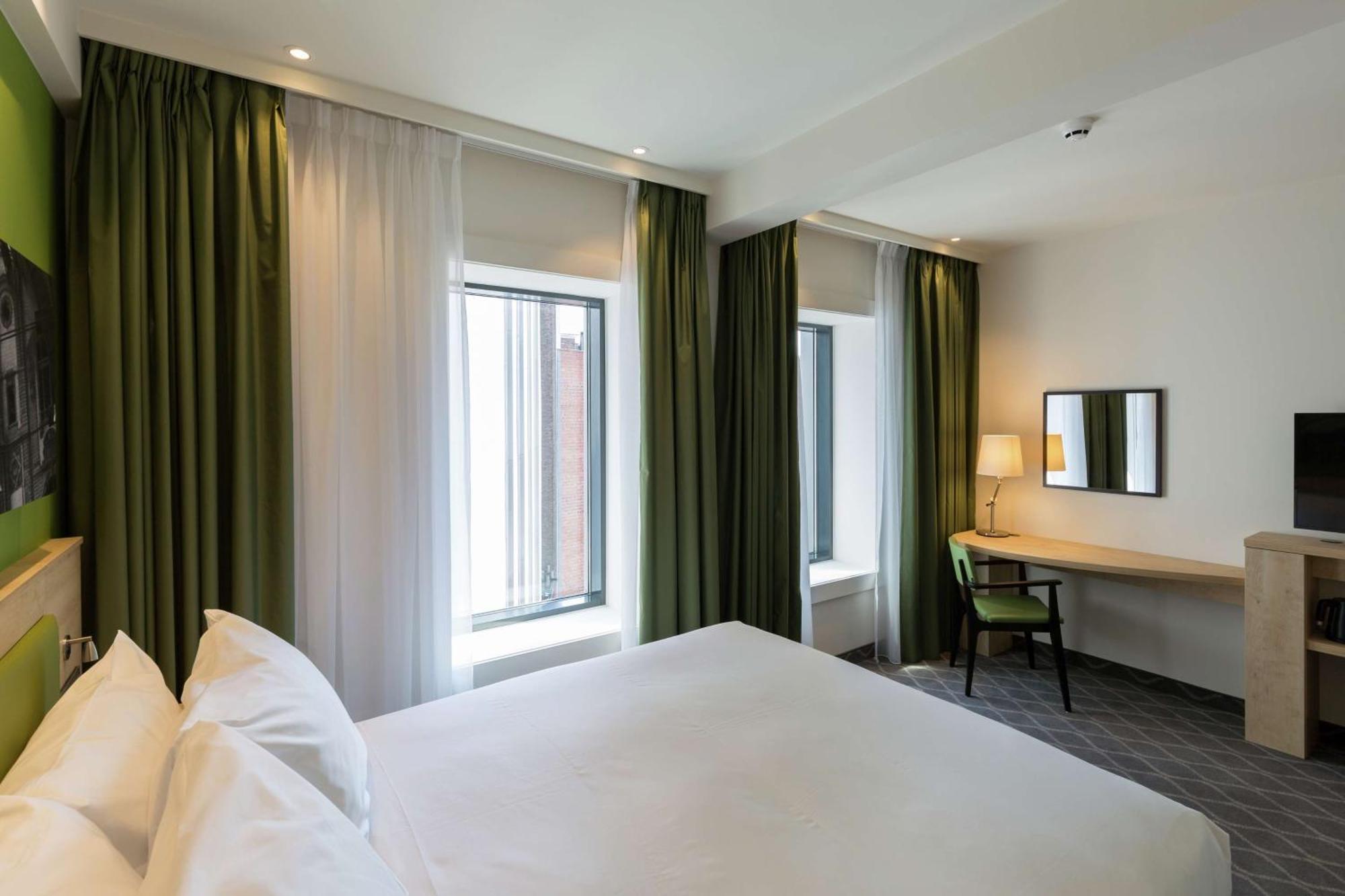 Hampton By Hilton Station Antwerp