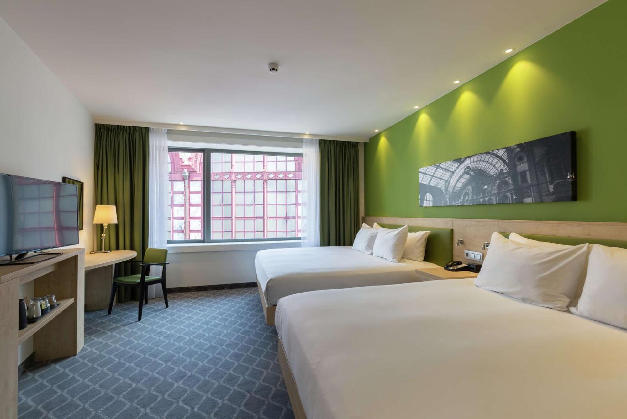 Hampton By Hilton Station 3* Antwerp