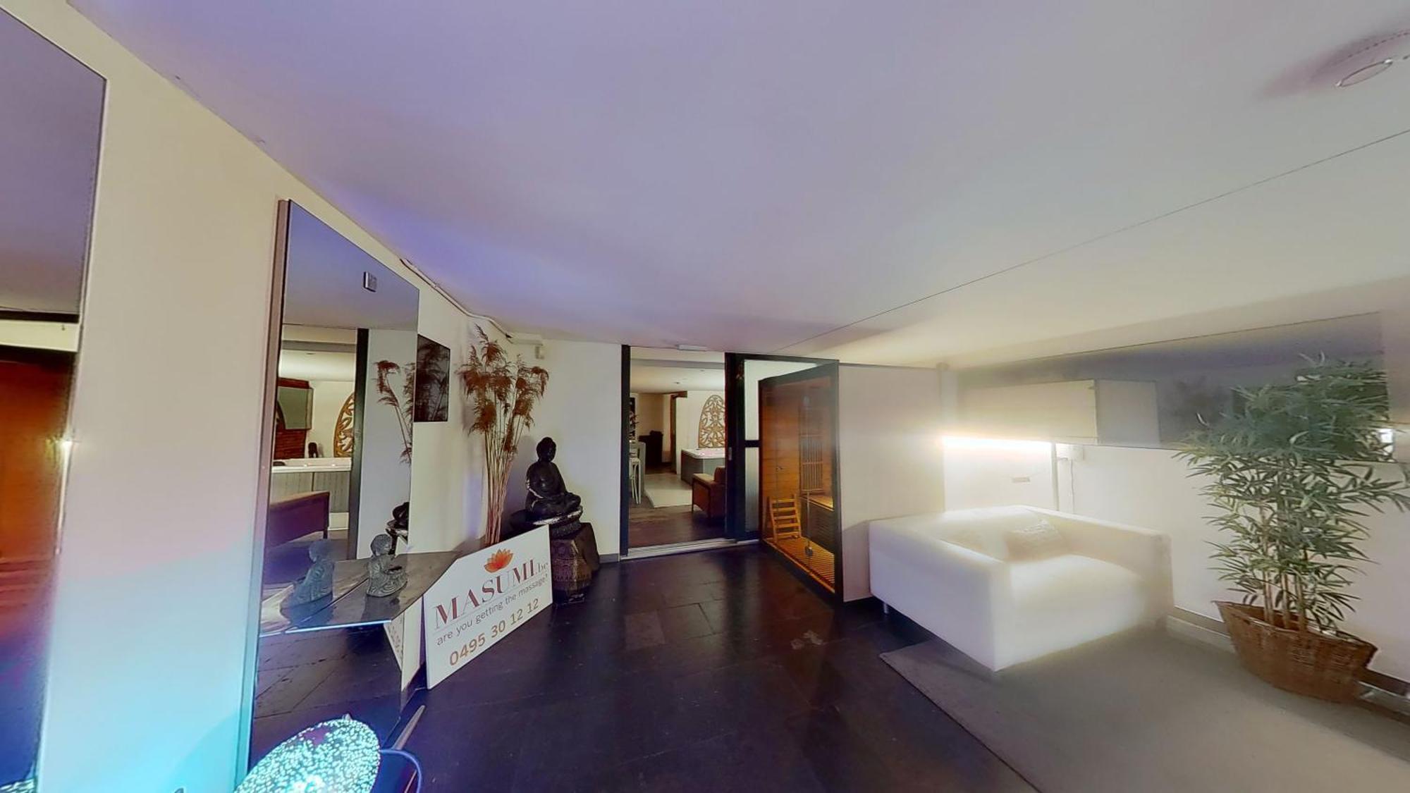 And Cosy Place With Jacuzzi And Sauna To Relax In The Centre Of Apartment Antwerp