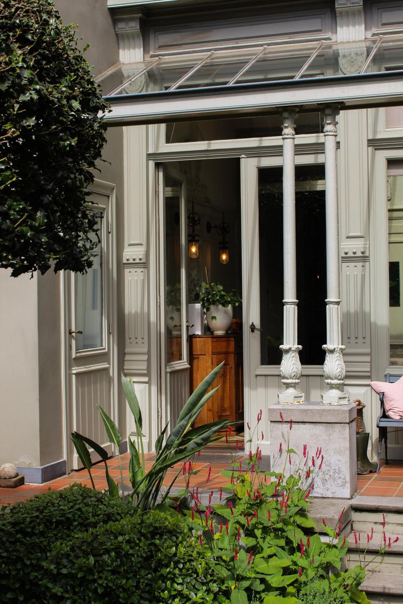 Dujardin Bed & Breakfast Antwerp