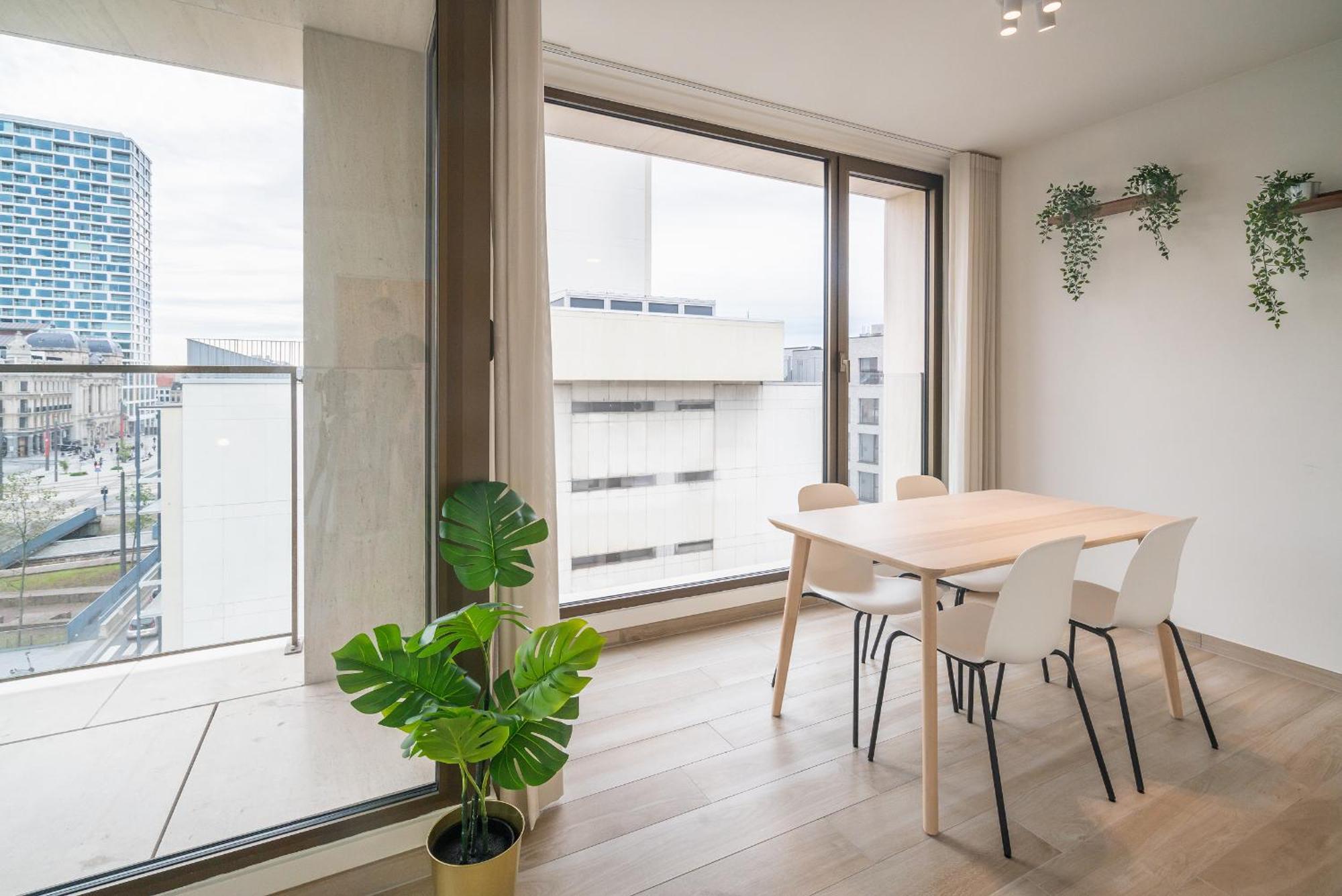 Opera Square In Centre Apartment