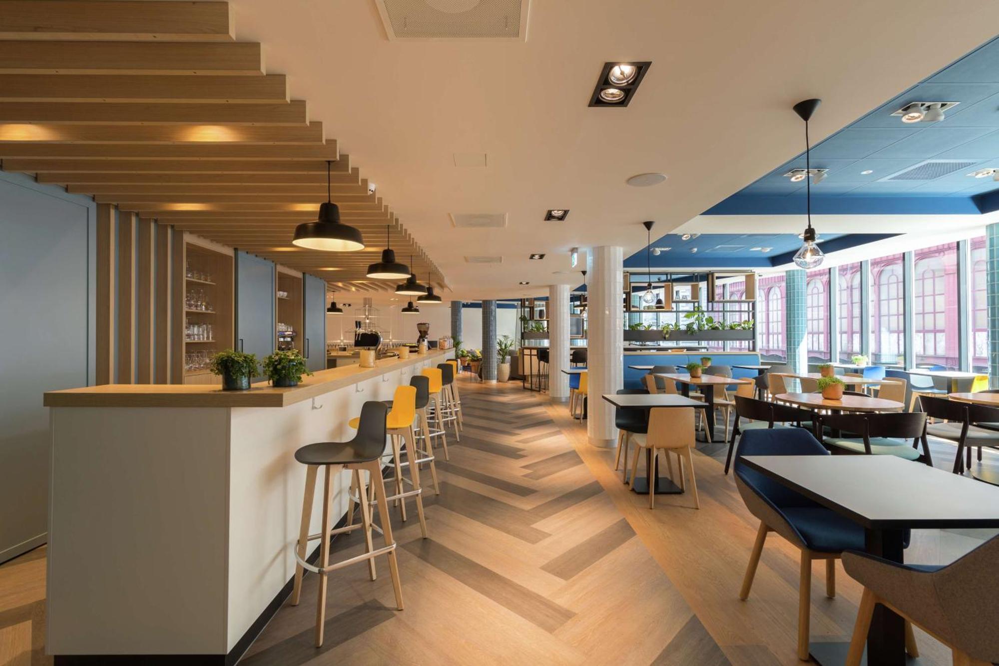 Hampton By Hilton Station Antwerp
