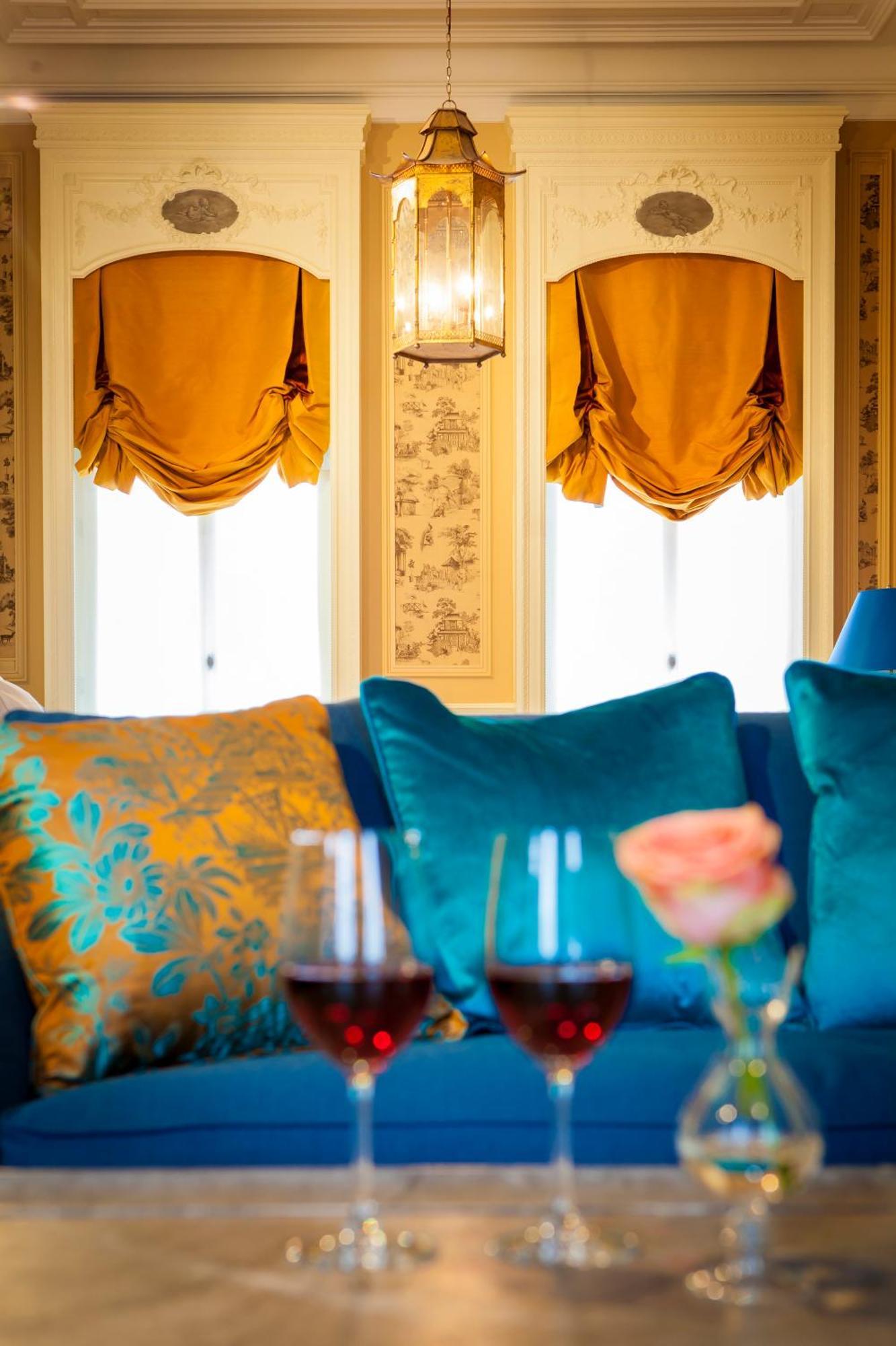 Hotel Cabosse, Boutique Palace & 4*