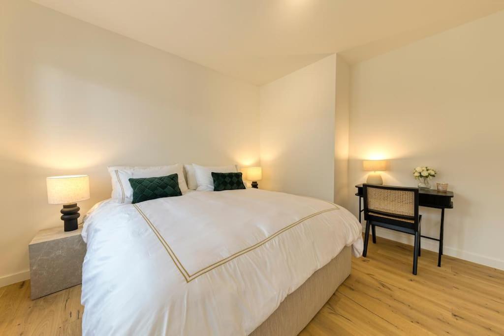 Apartment Designer Flat 3br & Mini Golf