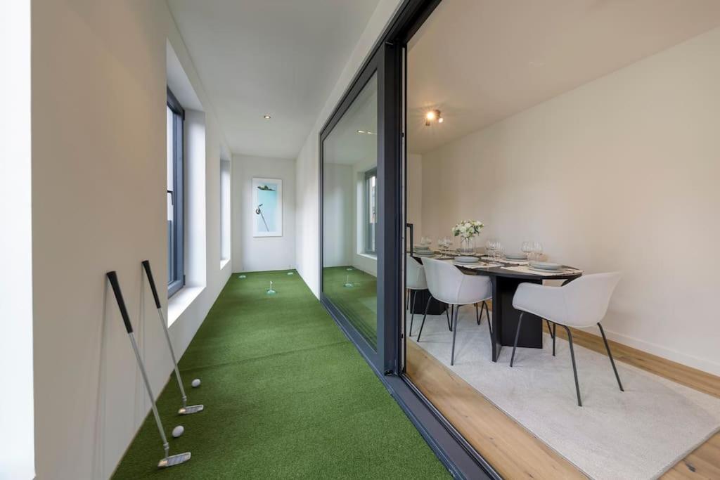 Designer Flat 3br & Mini Golf Antwerp