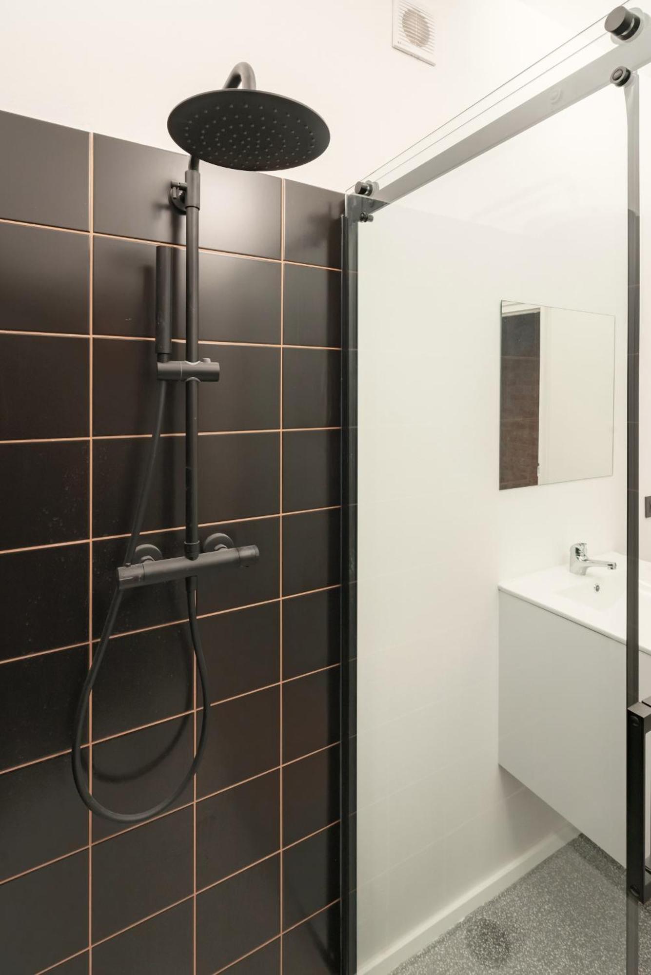 Two-bedroom In The Heart Of * Antwerp