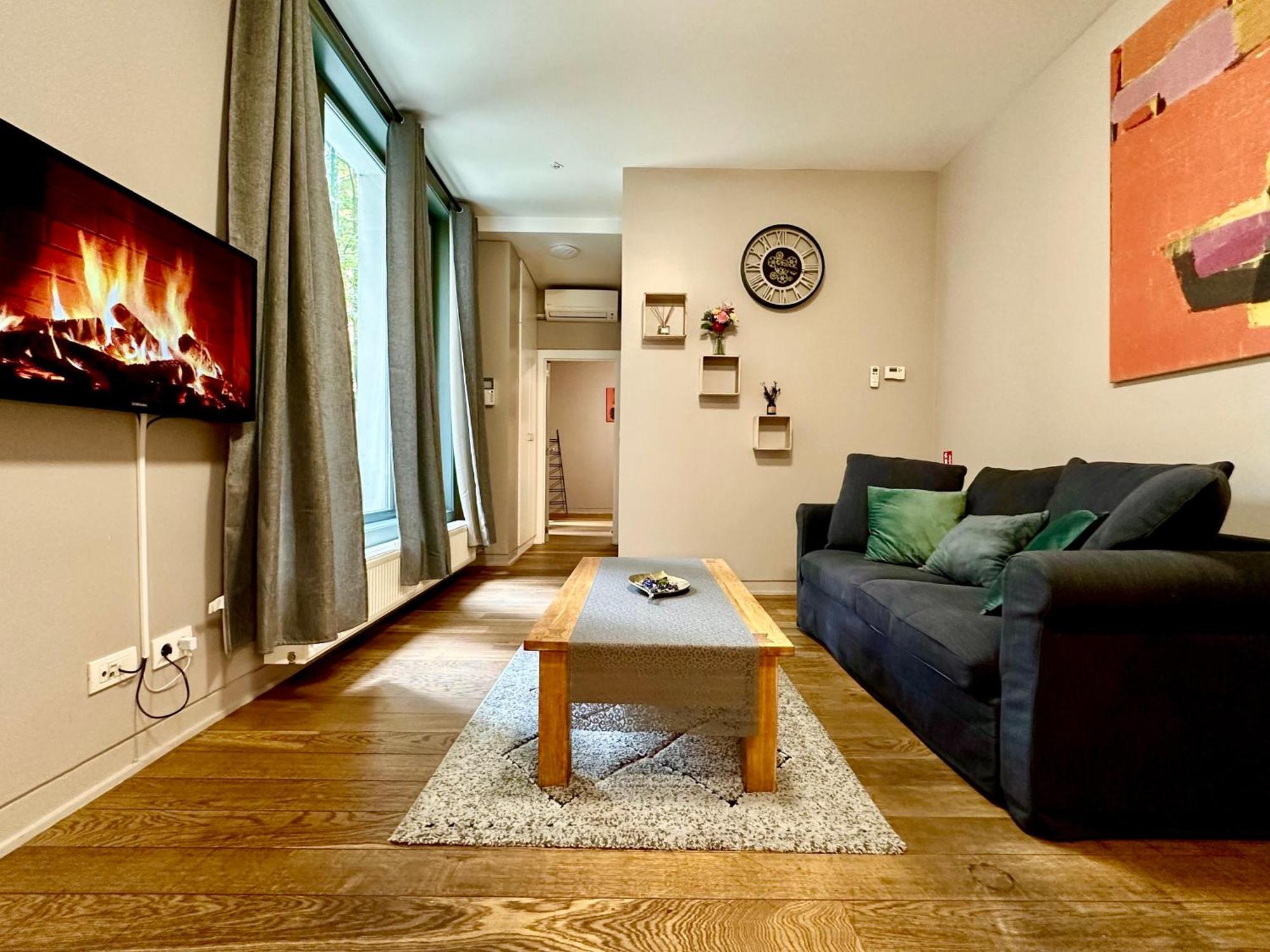 Luxury Castel By Rikas Appartement Antwerpen
