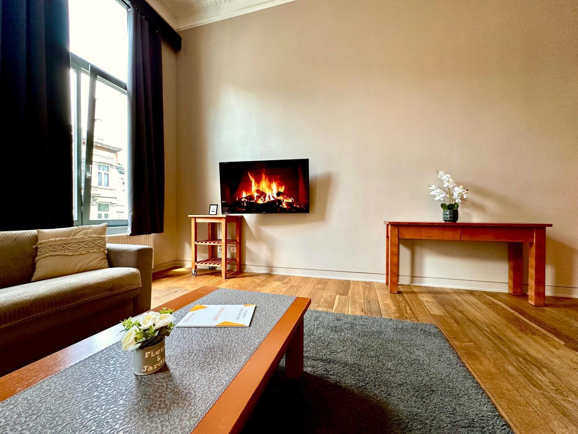 Luxury Castel By Rikas Appartement Antwerpen