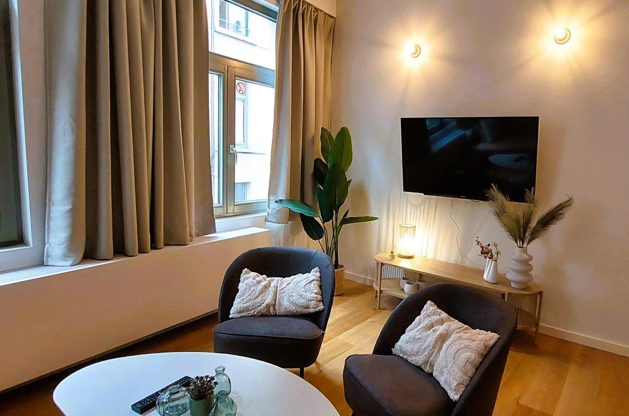 Cosy & Modern Historical In Old Town - Leon 4p Vakantiehuis *
