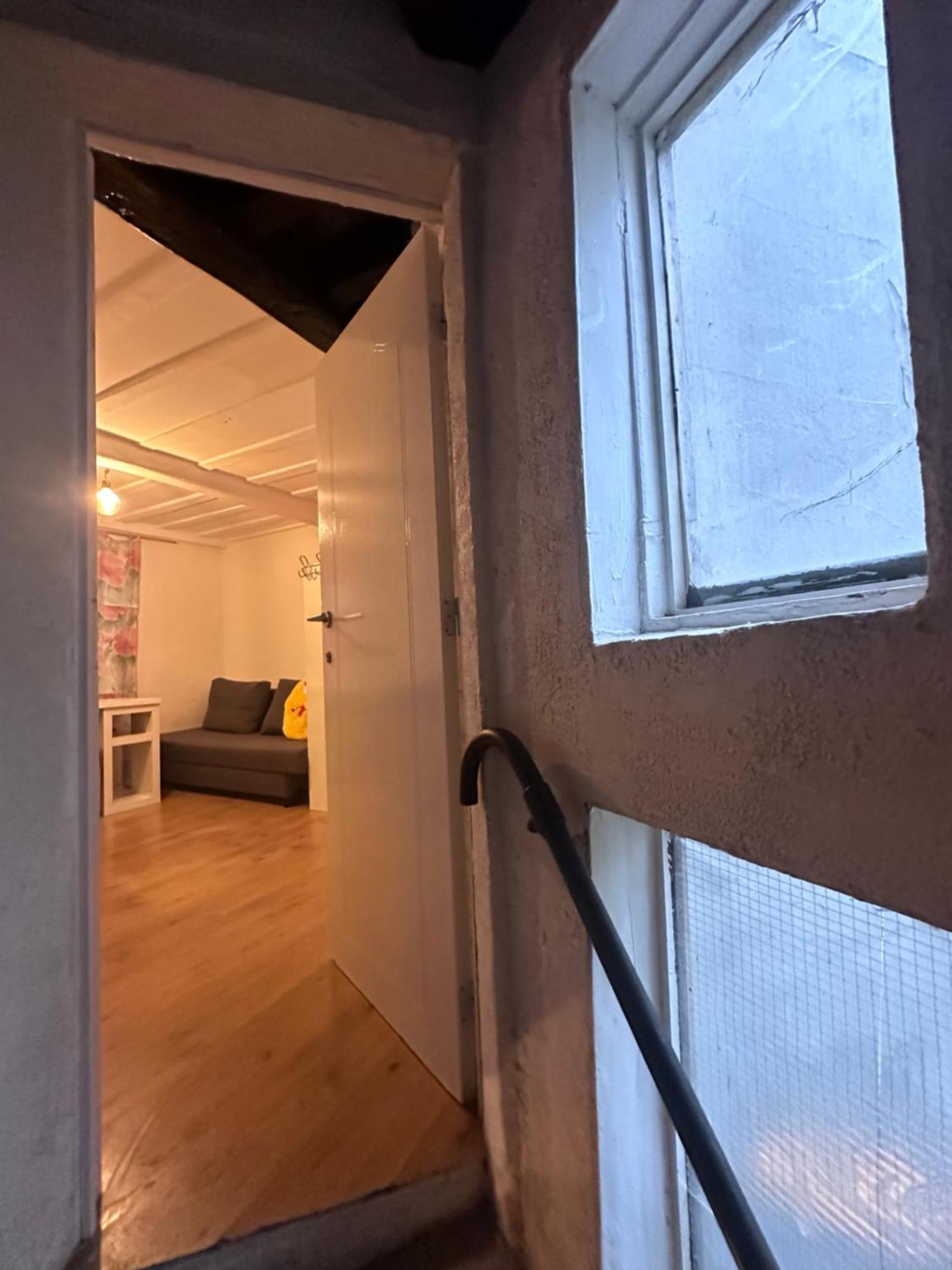 Bed & Breakfast Bed And Coffe Cl Antwerpen