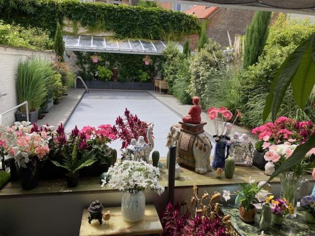 Caravaggio Boutique