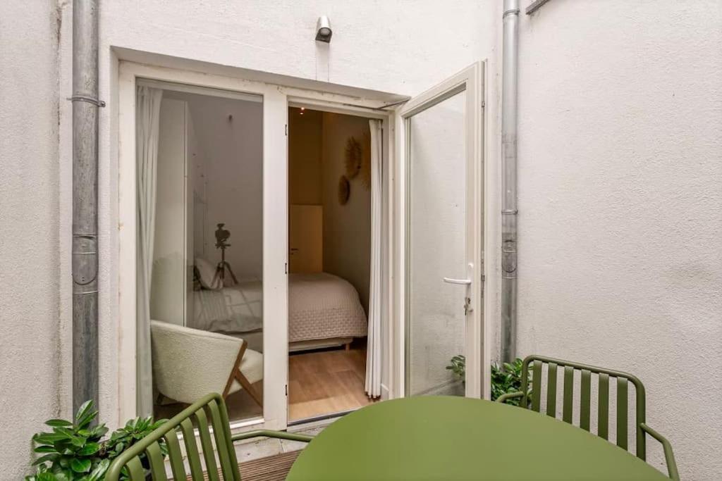 Apartment 1-br Centre Haven With Patio *