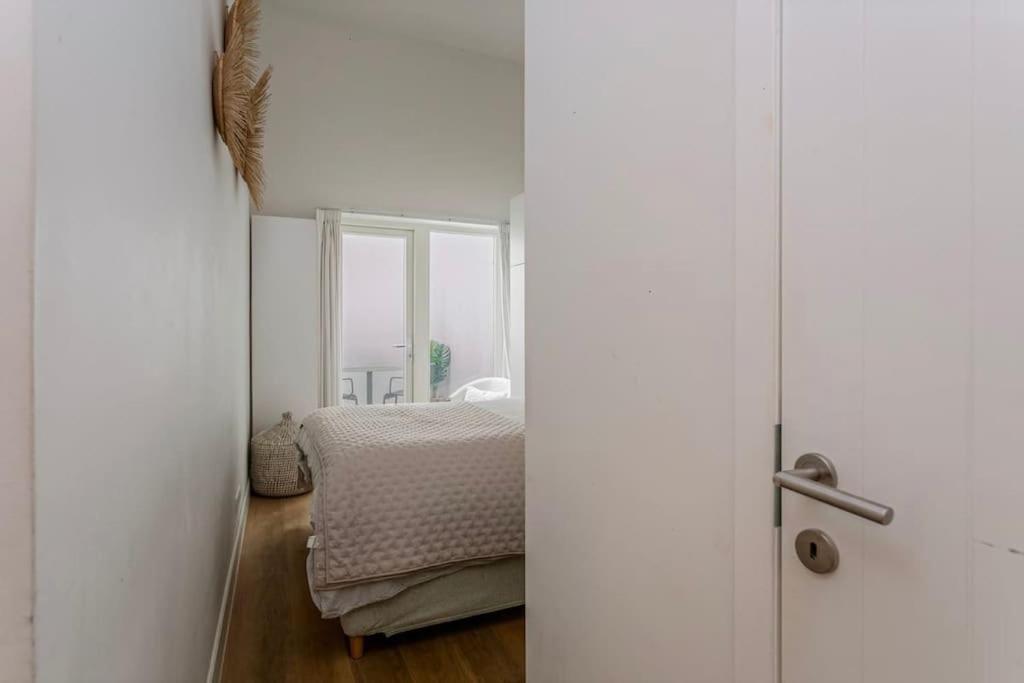 Apartment 1-br Centre Haven With Patio