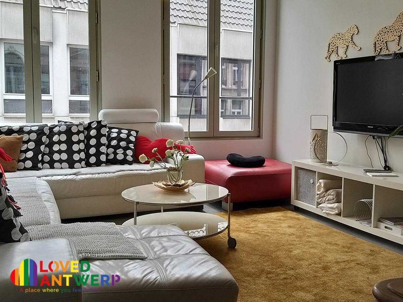 Apartment Wellness Loft With Sauna, Jacuzzi, Roof Terrace & Amazing View