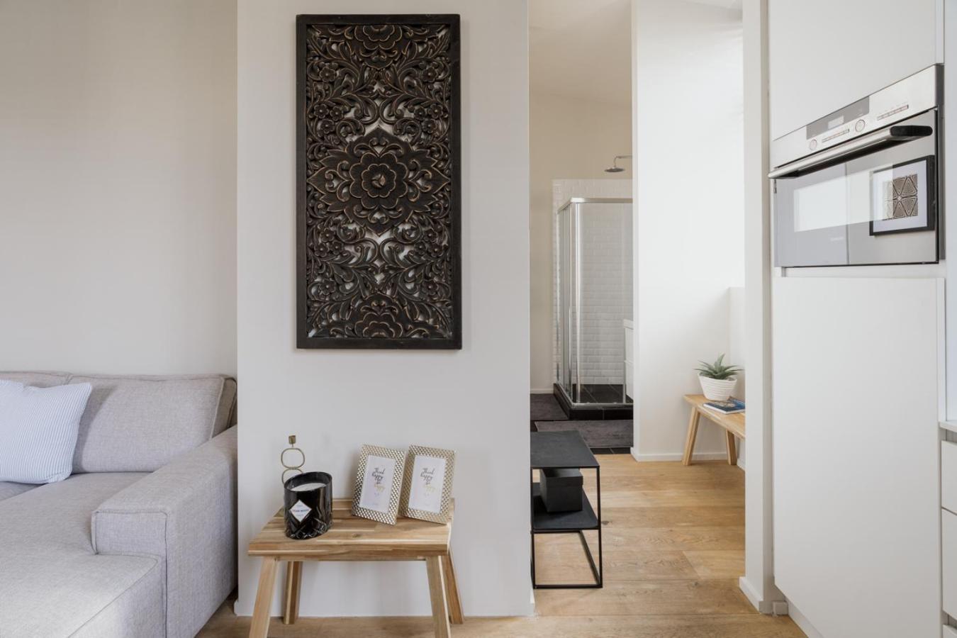 Mooi Licht In Bruisend Antwerpen! Apartment Antwerp