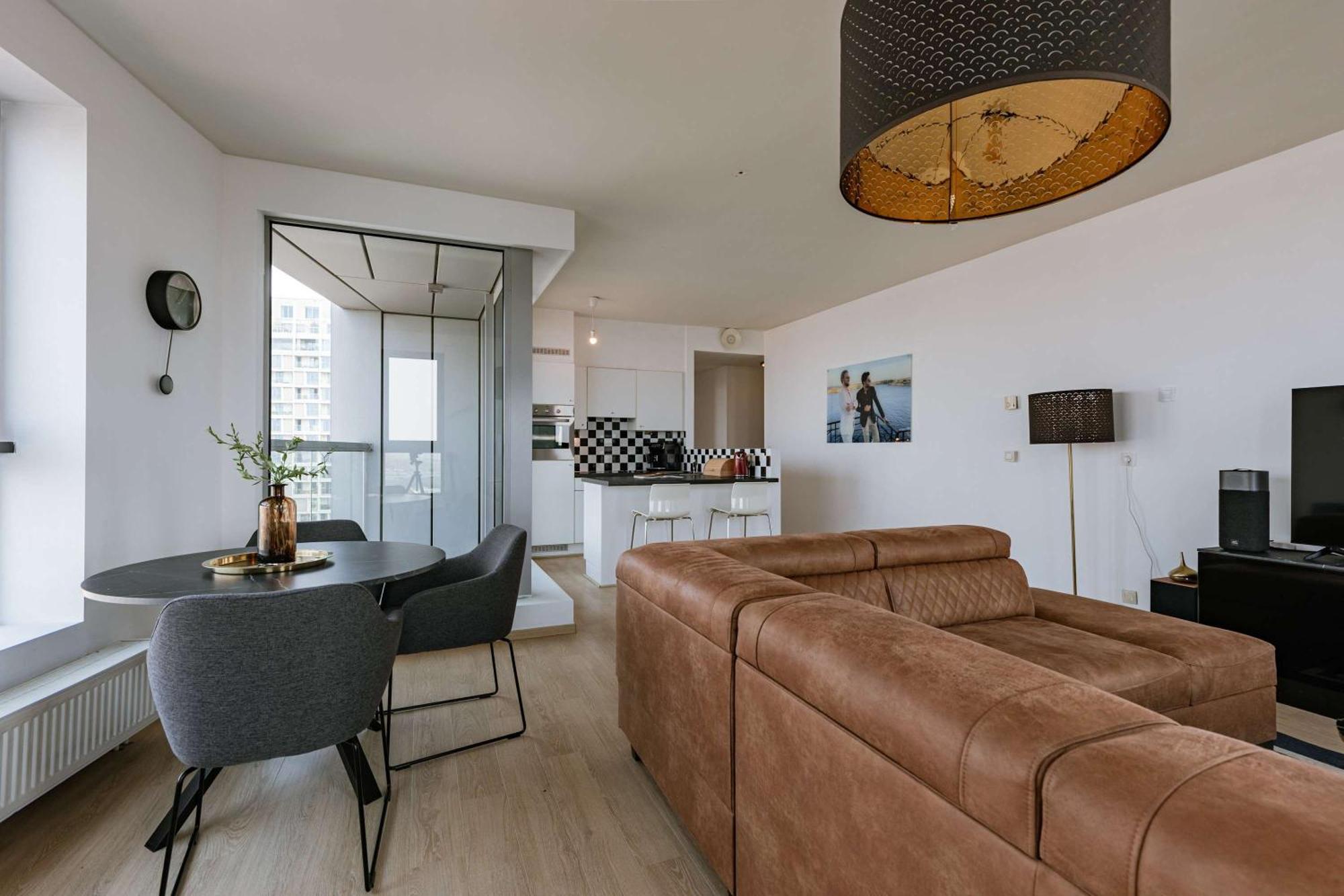 Apartment Huswell - Amazing In London Tower With Parking Antwerp
