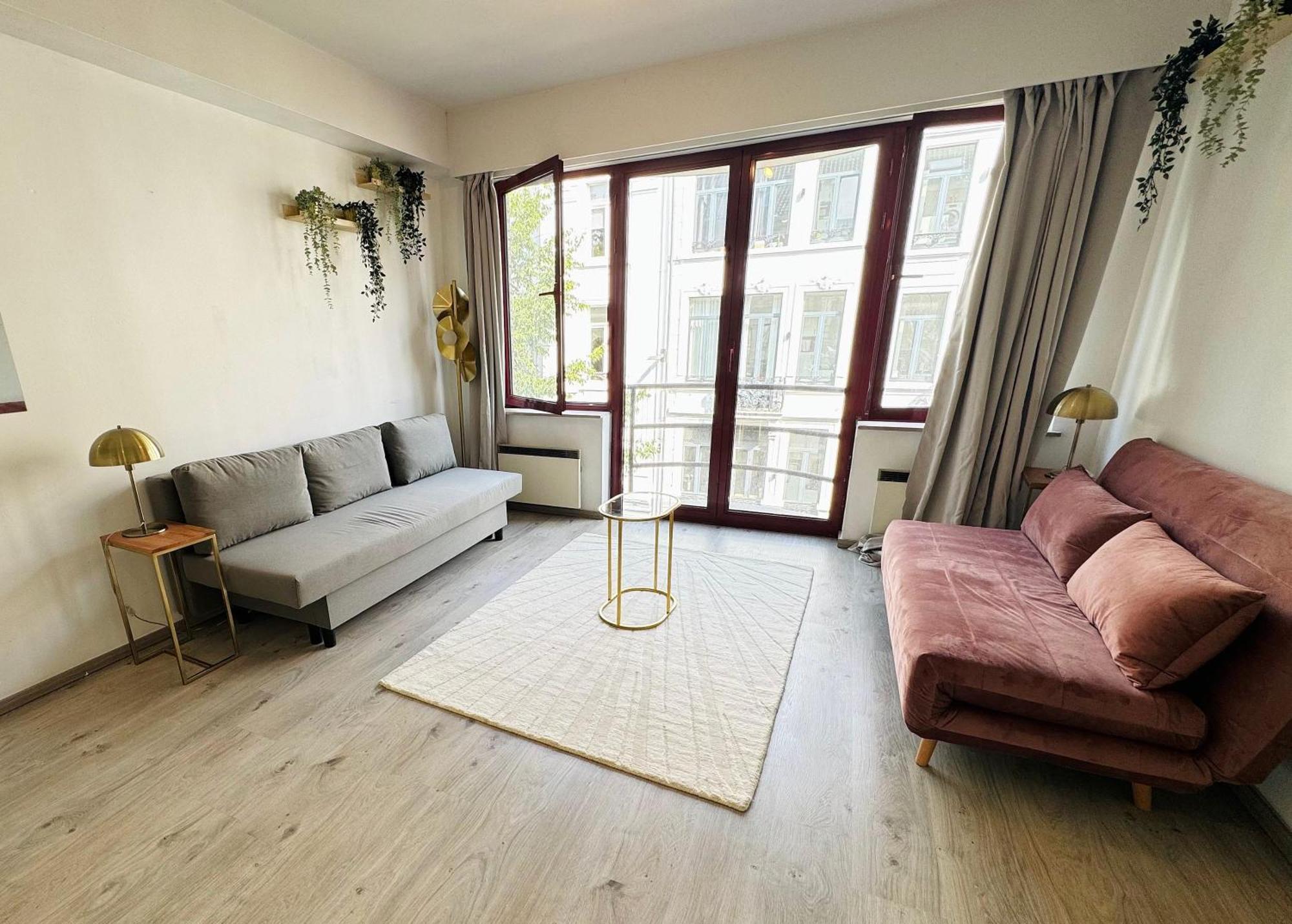 Apartment Bright In The Centre Of *