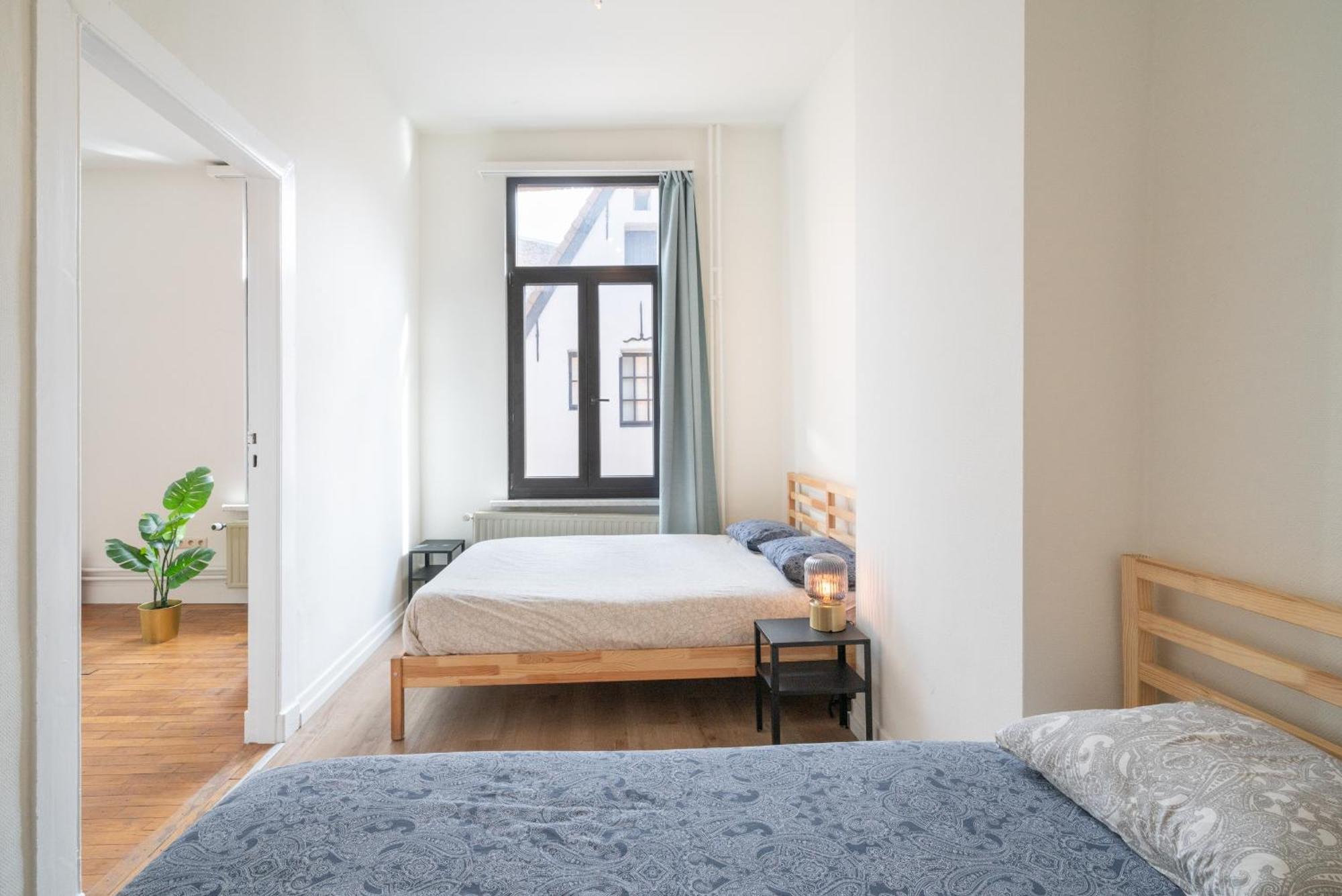 Appartement Large Authentic *
