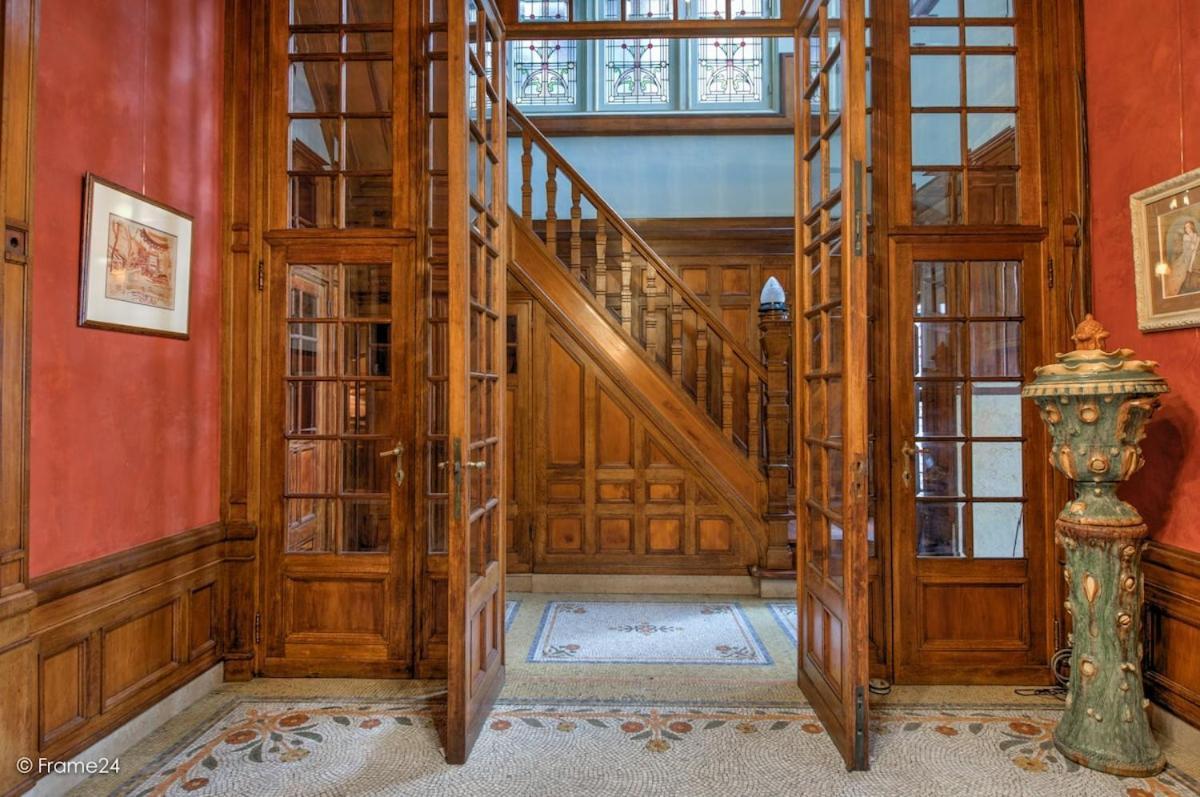 Boutique Baron Osy Suite Apartment *