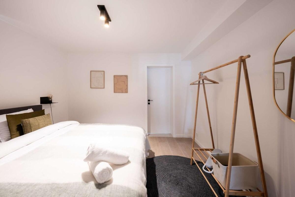 Apartment Stylish Duplex For 8 In *