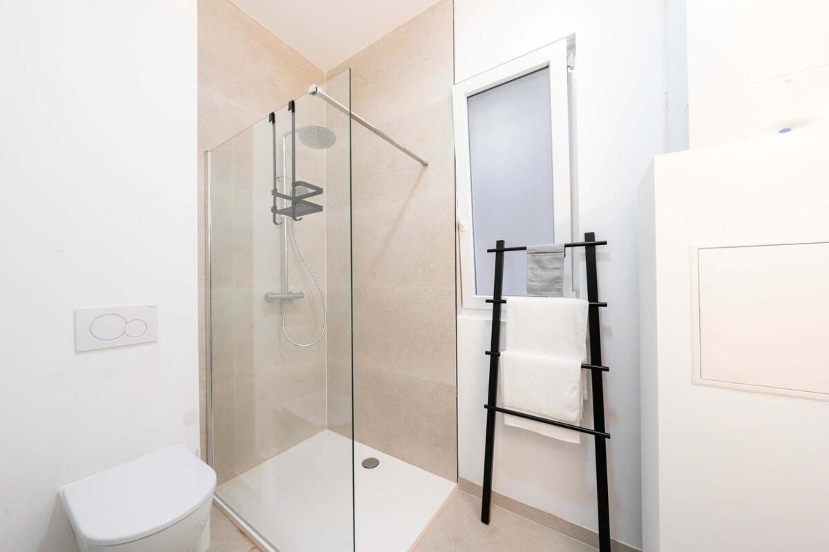 Comfortable Urban Retreat For 6 In