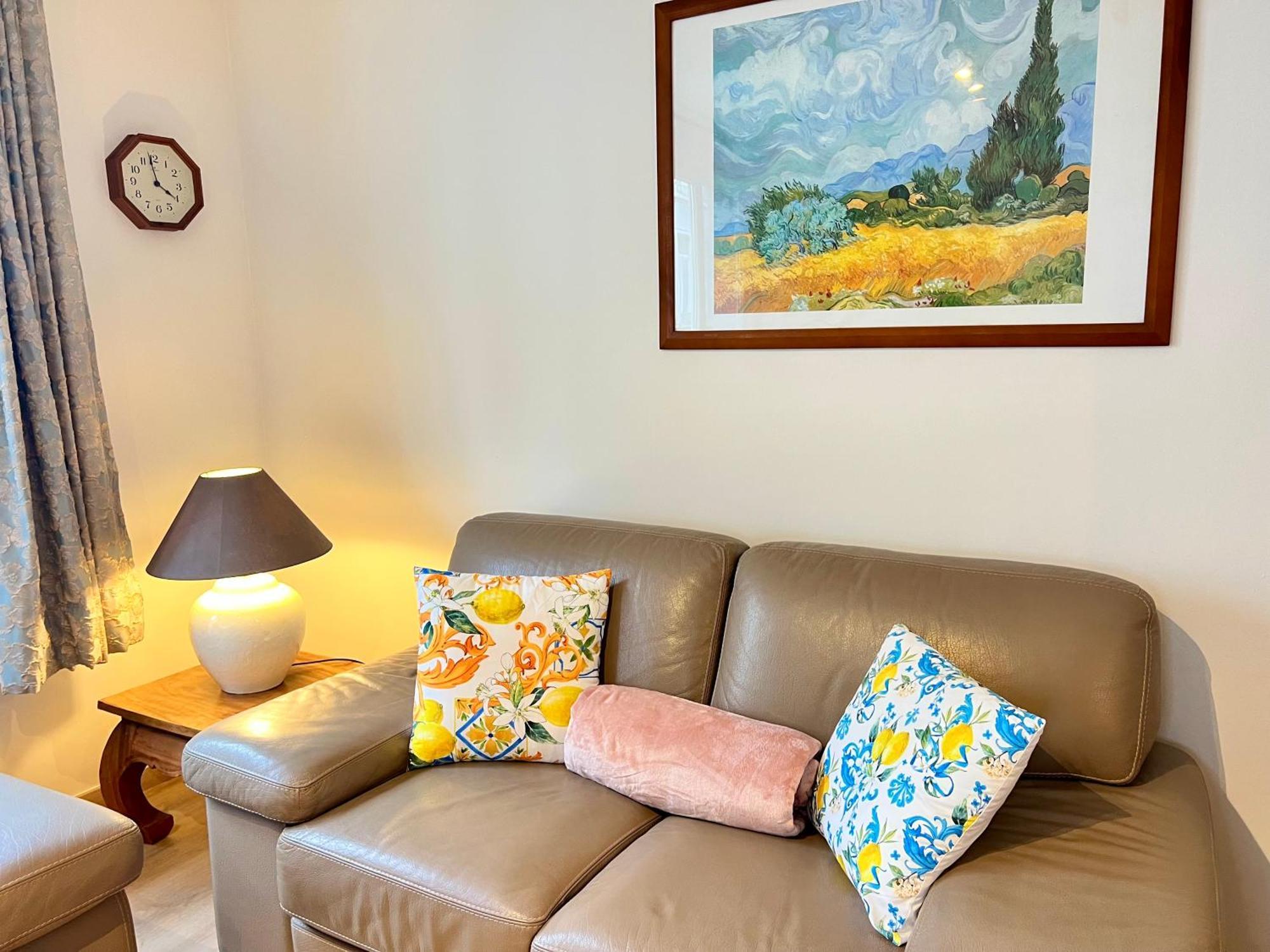 Elegant 3-bedroom Apartment