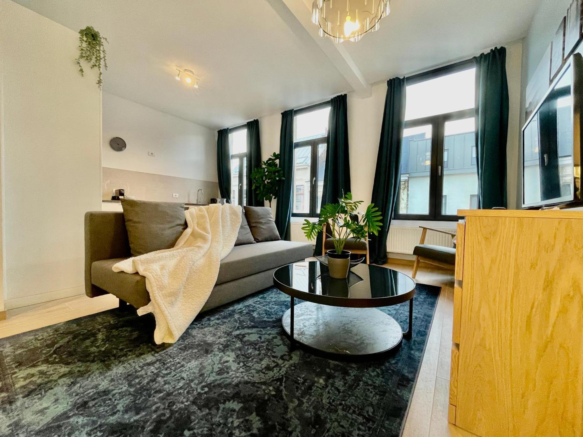 Aparthotel Oneluxstay Near Fashion District *
