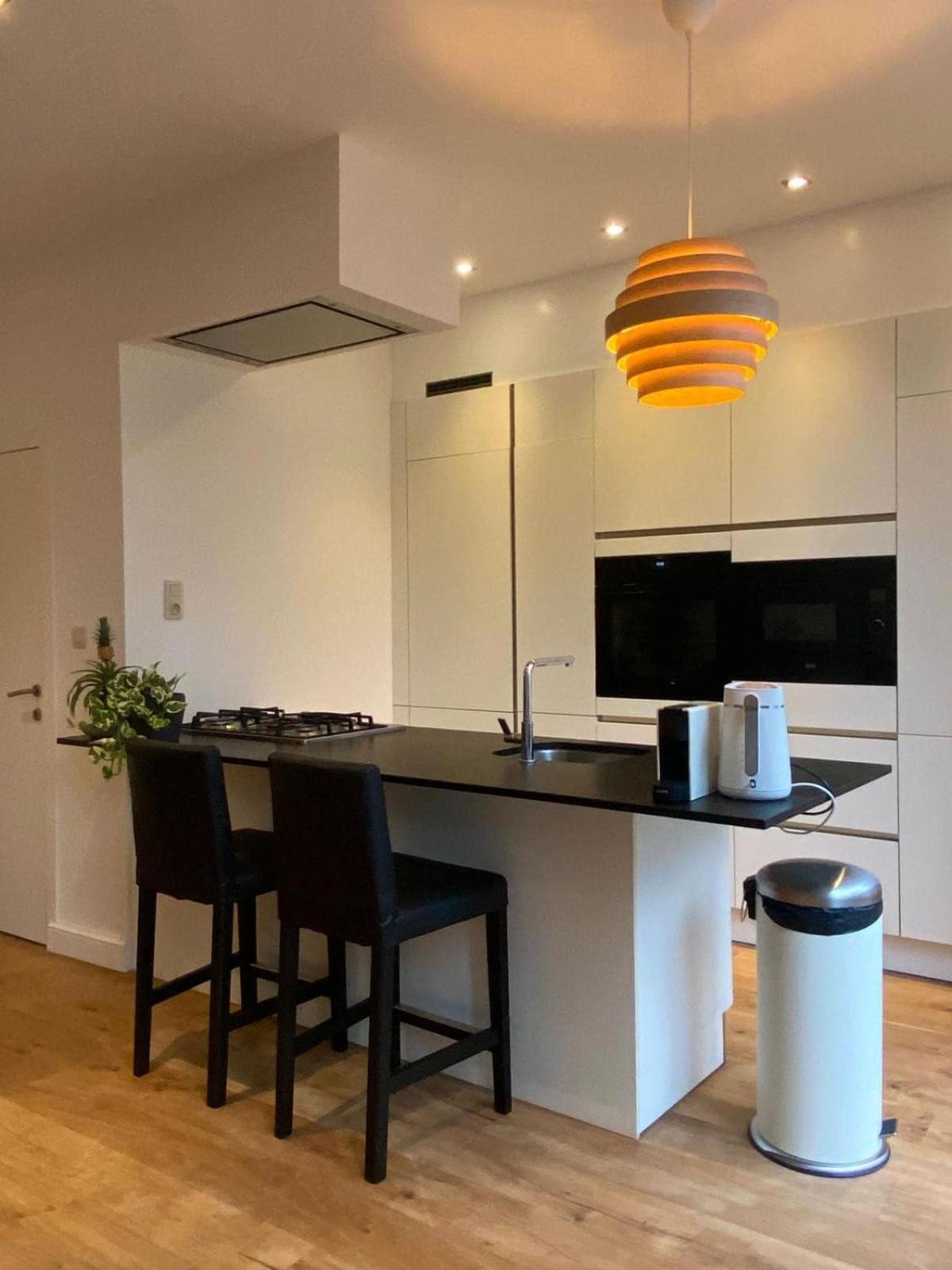 Completely Renovated Apartment *