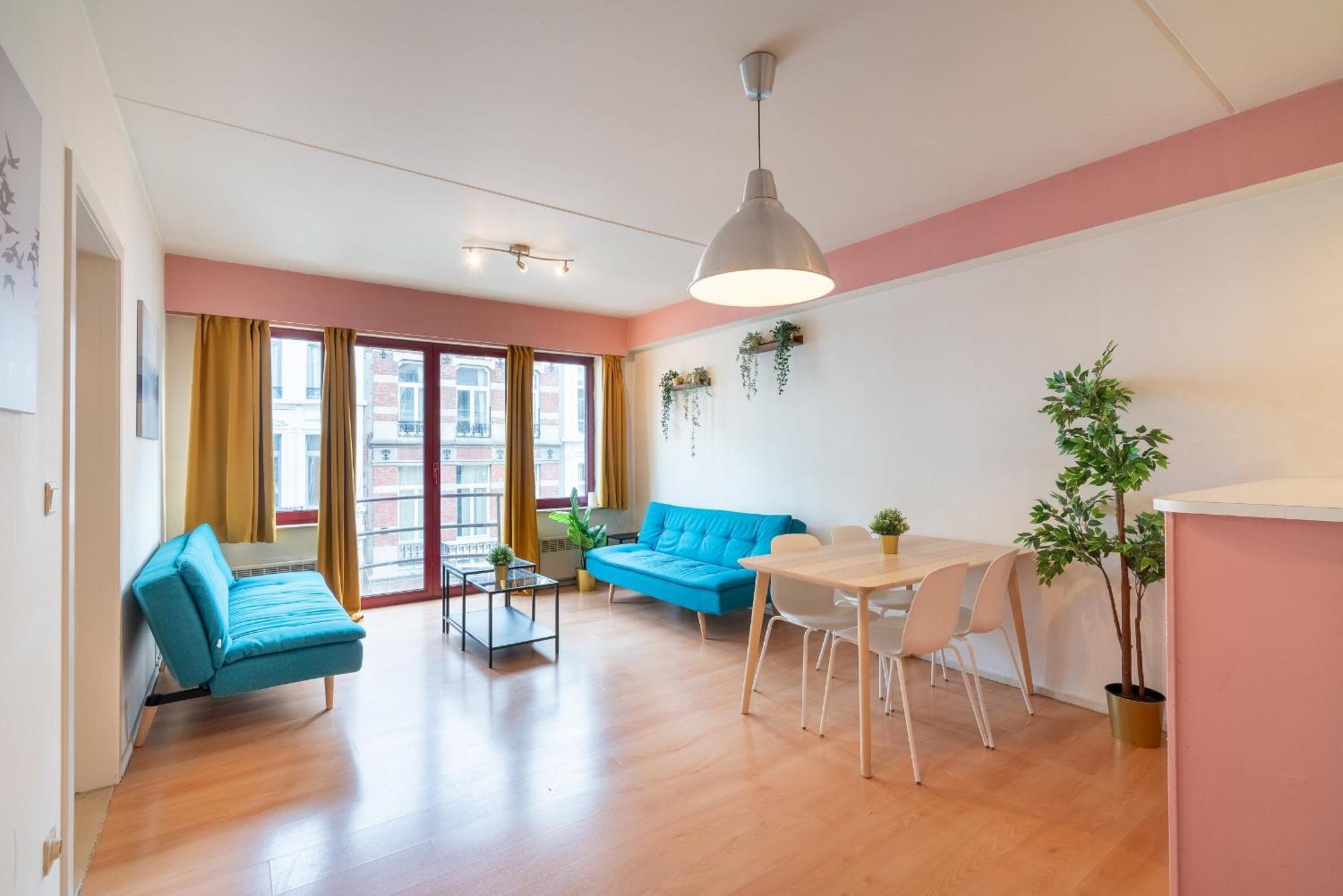Apartment Bright And