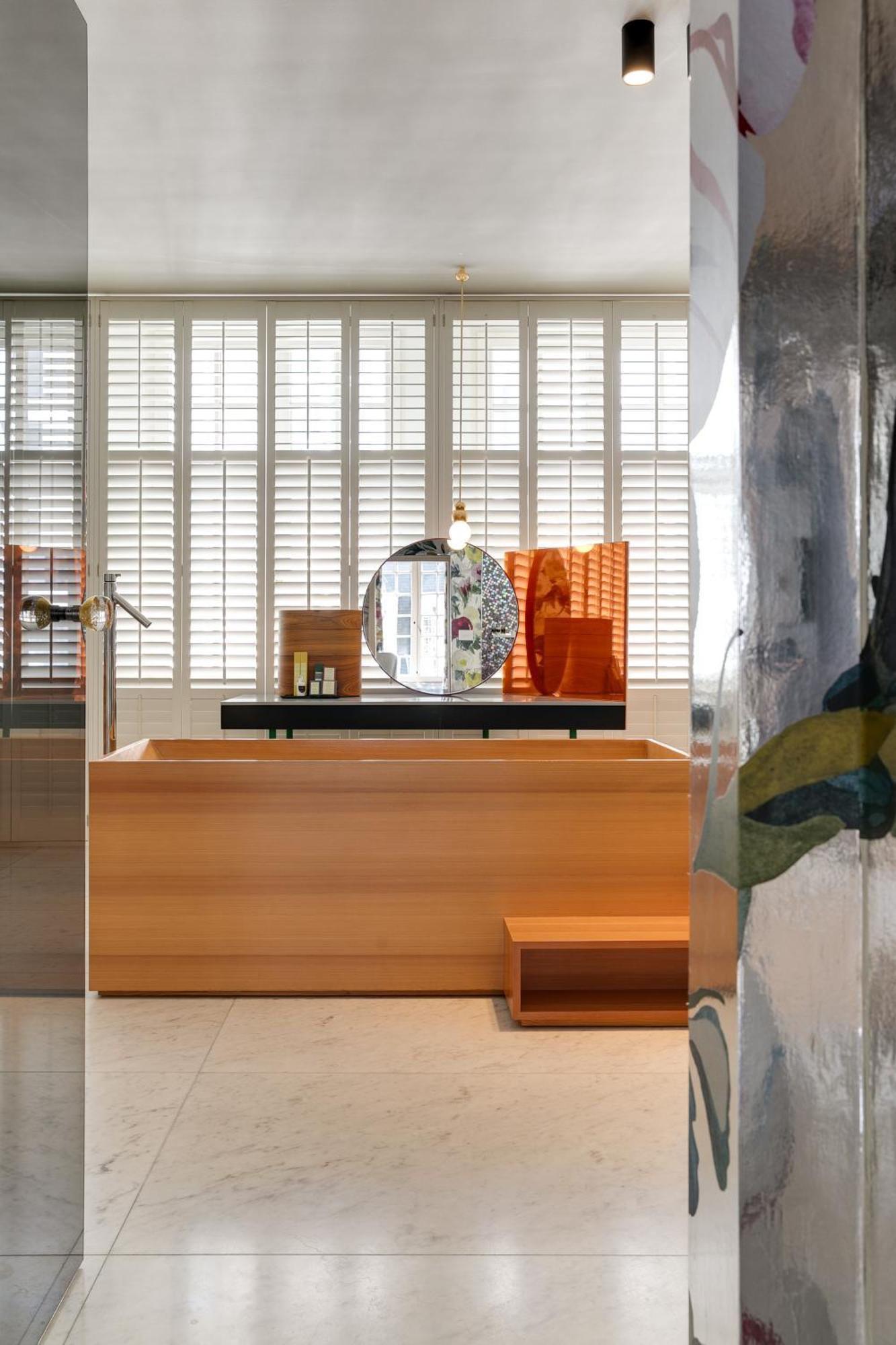 Small Luxury De Witte Lelie Antwerp