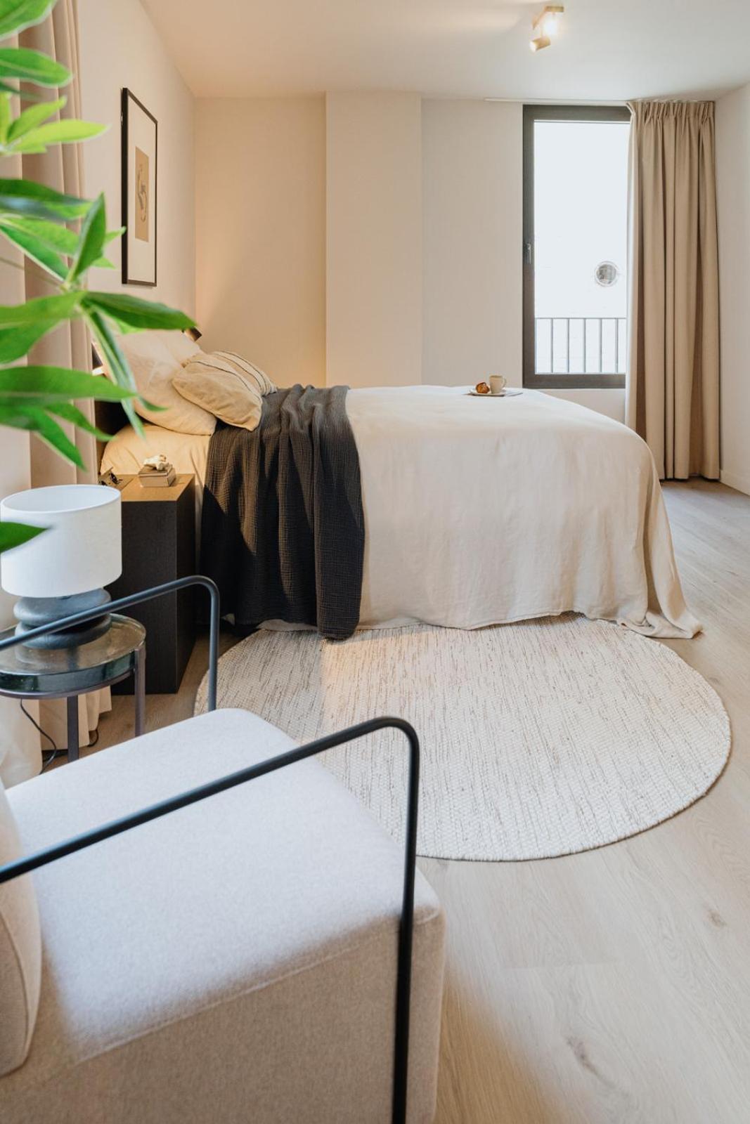 Raibu Hotel *