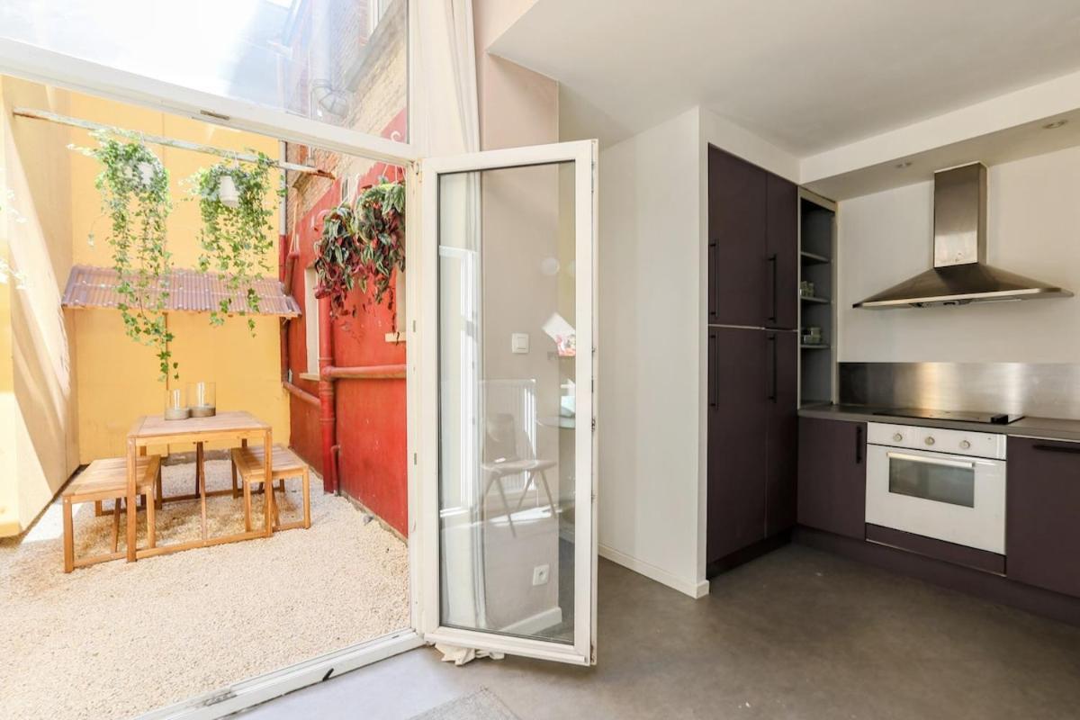 Charming Family Townhouse In *