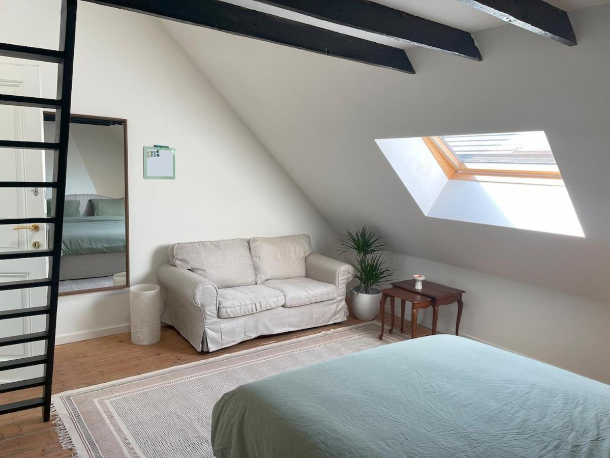 Ferienhaus Charming Family Townhouse In *