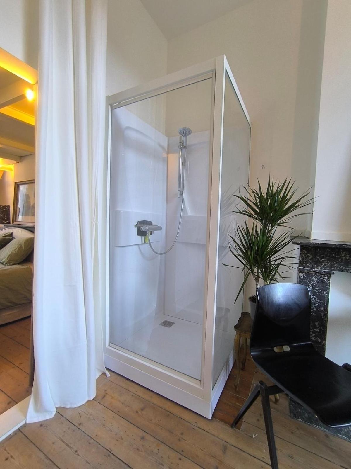 Charming Family Townhouse In Antwerpen