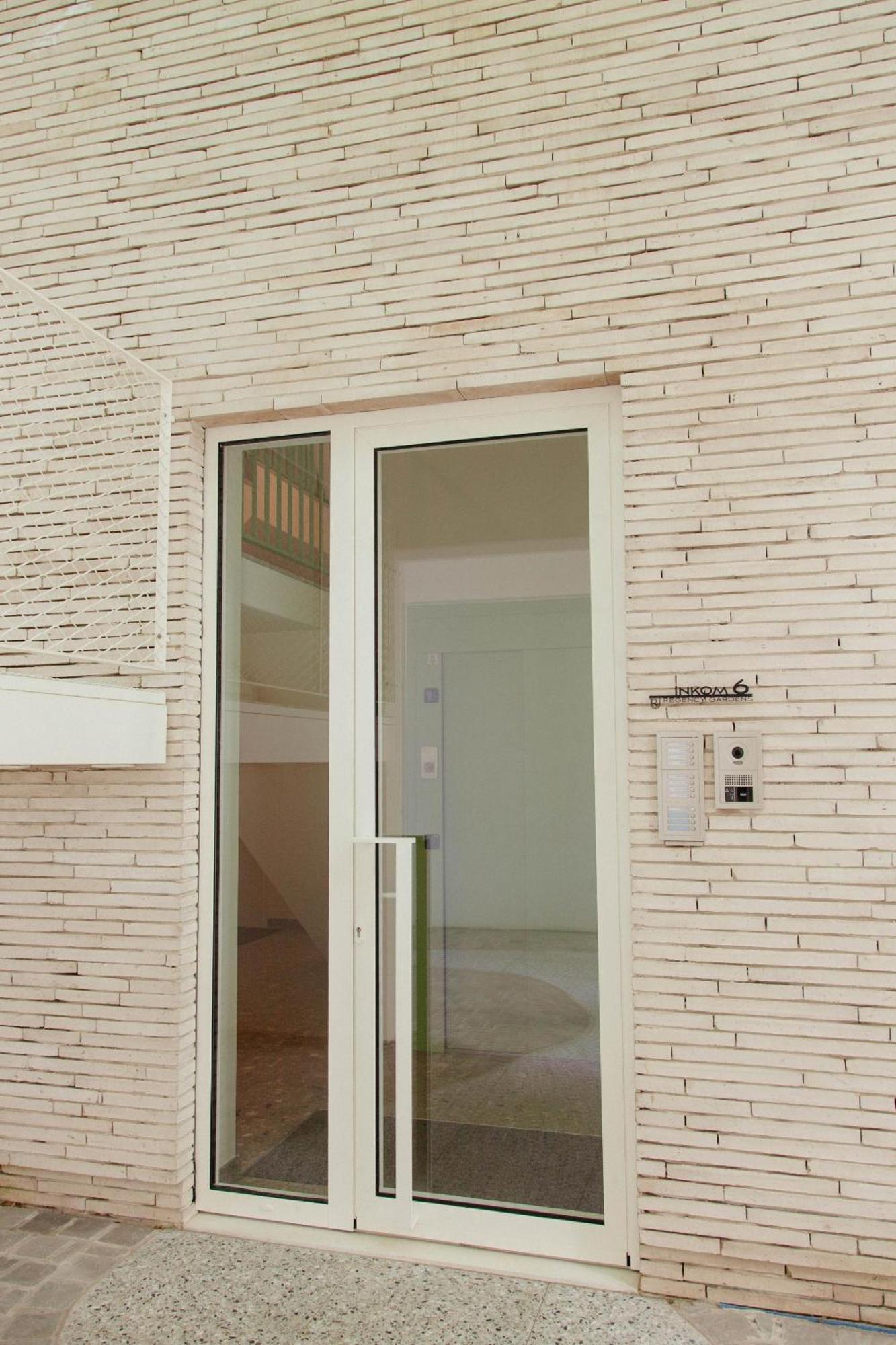 Serene In The Heart Of Apartment Antwerp