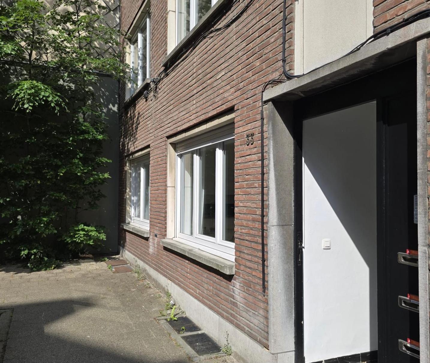 Topgelegen Alma * Antwerp