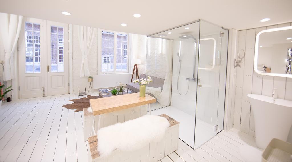 Loft Apartment *