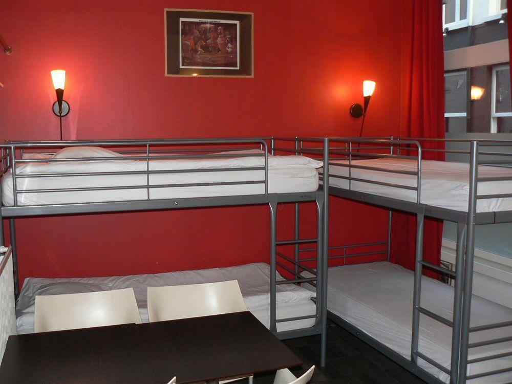 Bed & Coffee Hotel 3*