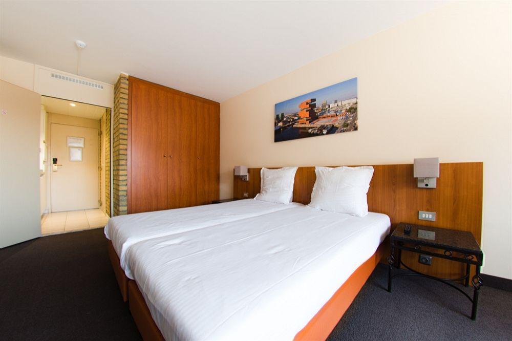 Arass & Business Flats 3* Antwerpen