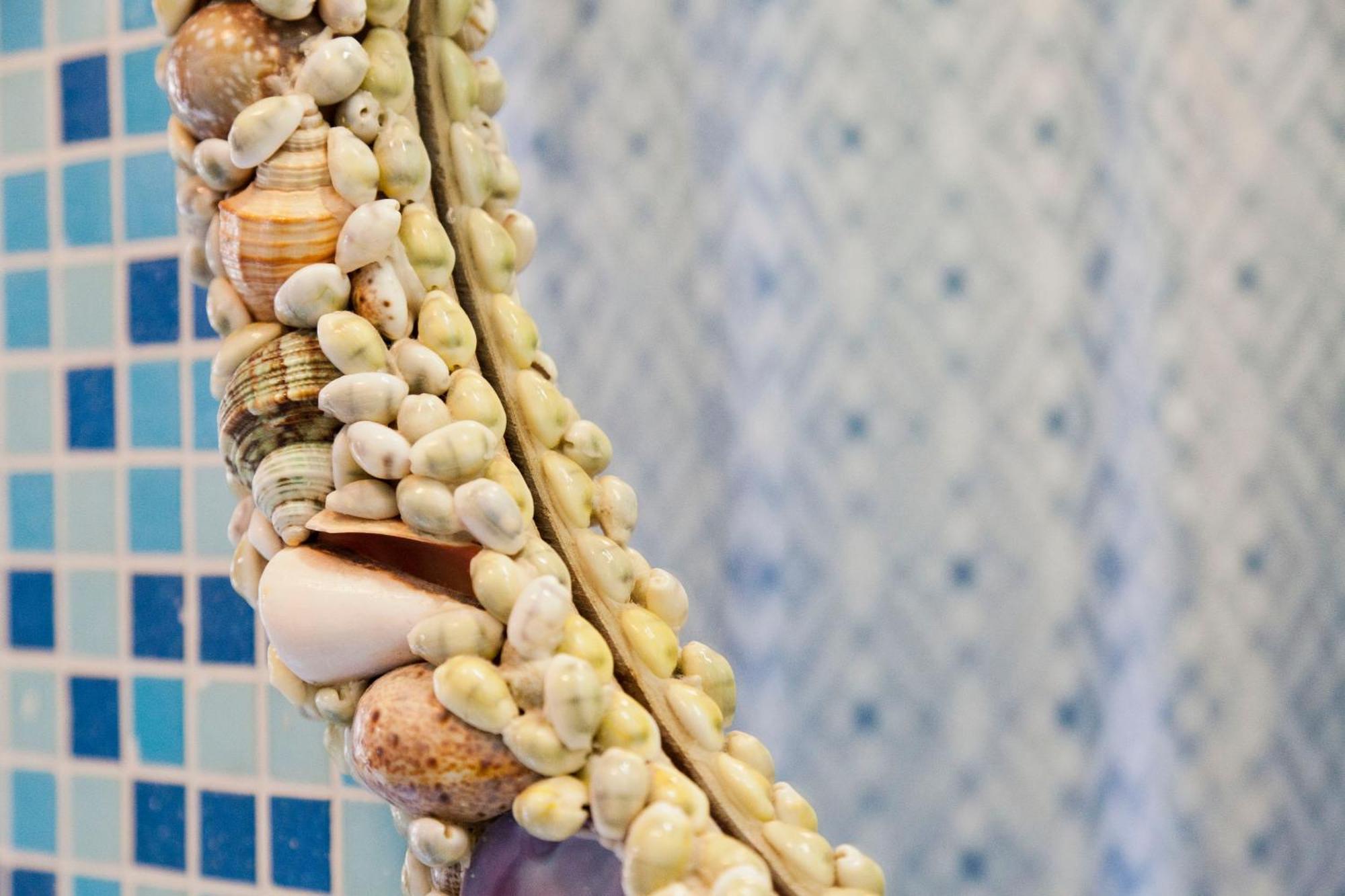 Diamonds And Pearls Antwerp