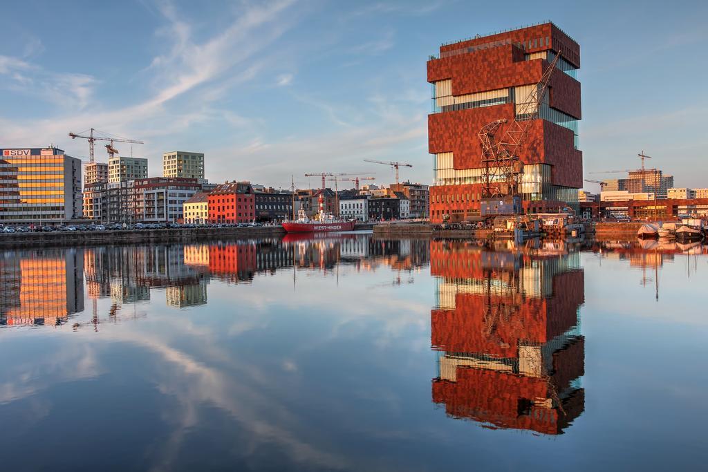 Aparthotel Premier 4*
