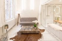 Loft Apartment *