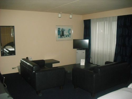 B-aparthotel Moretus 3*