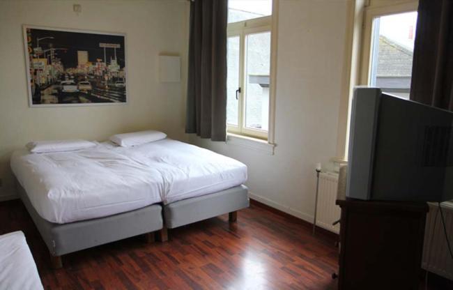 Bed & Coffee Hotel 3*